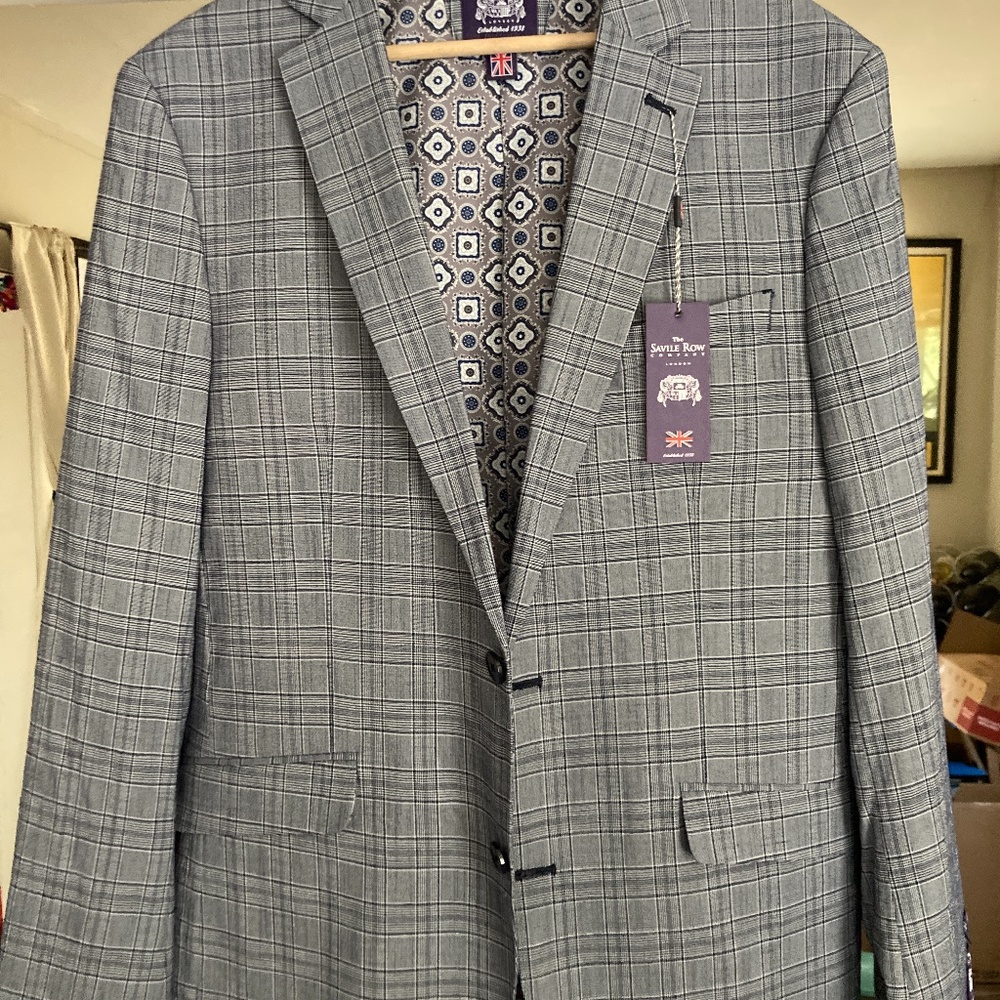Savile Row Slim Fit 2 Piece Suit.